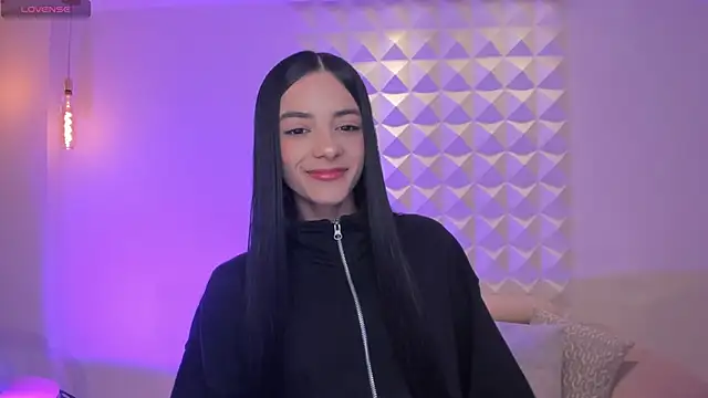 HannahJamesX online show from 16, 11, 2025