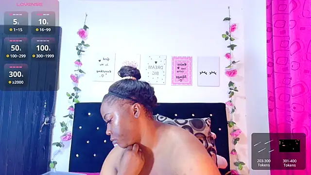 CiaraEbony online show from 27, 1, 2025