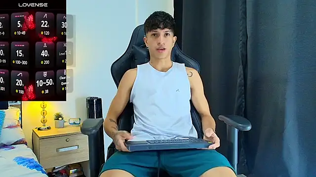 Snapshot of _CamiloBass chatting on 12, 6, 2026 CamiloBass online show from 12, 6, 2026