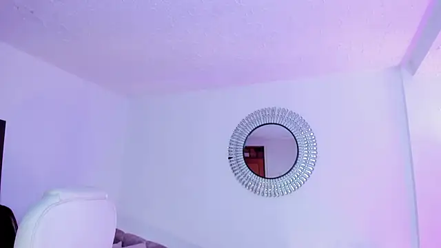 amelie jhons online show from 23, 1, 2025