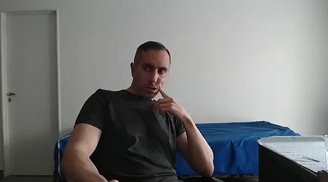 Snapshot of HELL_FIRE chatting on 2, 12, 2024 HELL FIRE online show from 2, 12, 2024