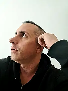 Snapshot of HELL_FIRE chatting on 27, 10, 2025 HELL FIRE online show from 27, 10, 2025