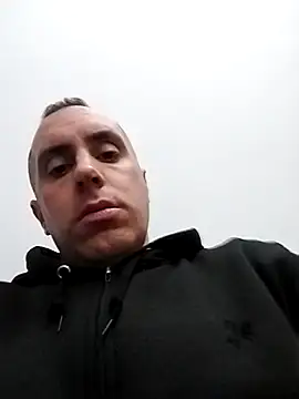 Snapshot of HELL_FIRE chatting on 3, 11, 2025 HELL FIRE online show from 3, 11, 2025