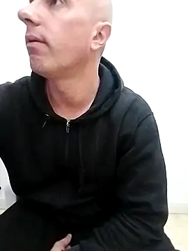 Snapshot of HELL_FIRE chatting on 10, 11, 2025 HELL FIRE online show from 10, 11, 2025