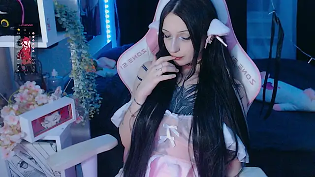 Snapshot of hikmurr chatting on 4, 12, 2024 hikmurr online show from 4, 12, 2024