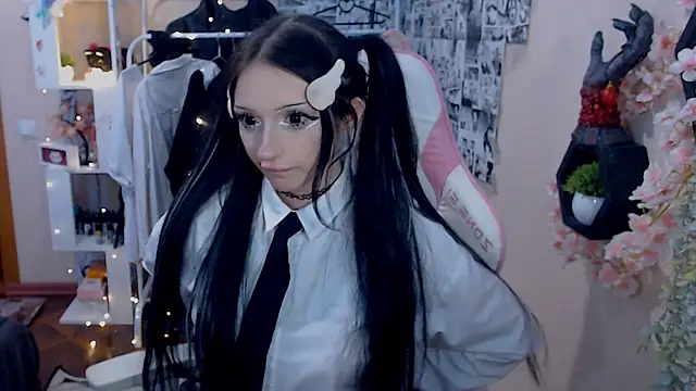 Snapshot of hikmurr chatting on 7, 12, 2024 hikmurr online show from 7, 12, 2024