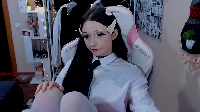 Snapshot of hikmurr chatting on 9, 12, 2024 hikmurr online show from 9, 12, 2024