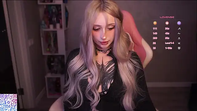 Snapshot of hikmurr chatting on 14, 12, 2025 hikmurr online show from 14, 12, 2025