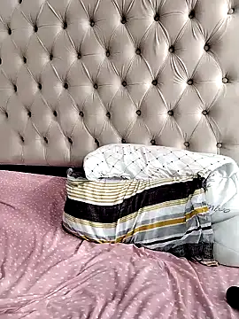 Snapshot of bigbootyboohle chatting on 1, 4, 2026 bigbootyboohle online show from 1, 4, 2026