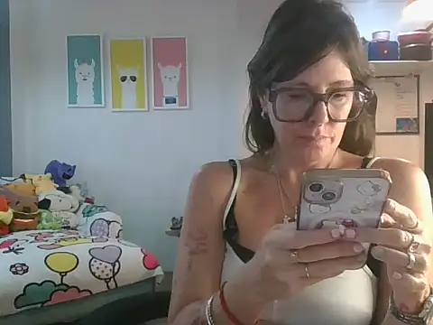 Calentandote online show from 7, 4, 2026