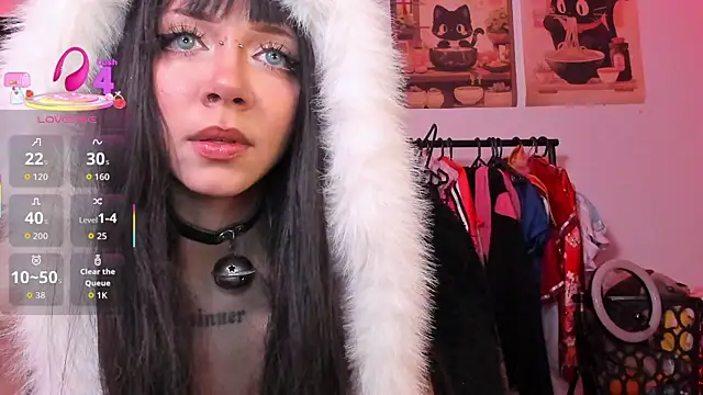 Alicedangerrr online show from 11, 7, 2026
