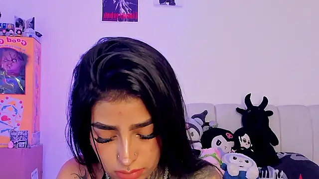 Snapshot of shadowcatt_ chatting on 10, 3, 2026 shadowcatt online show from 10, 3, 2026