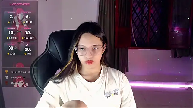 Snapshot of alexaryderr chatting on 7, 1, 2025 alexaryderr online show from 7, 1, 2025