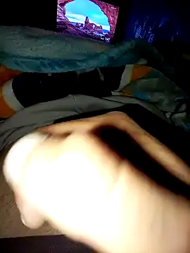 Snapshot of slawlargo01 chatting on 4, 2, 2026 slawlargo01 online show from 4, 2, 2026