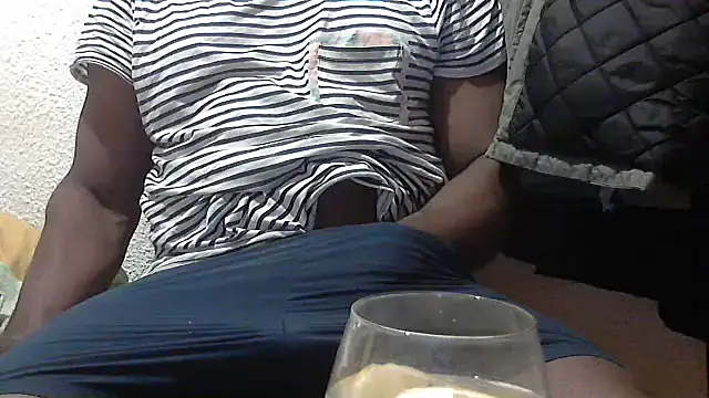Snapshot of mmoiblack chatting on 13, 4, 2026 mmoiblack online show from 13, 4, 2026