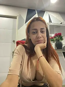 AnnbellaRosse online show from 5, 1, 2025