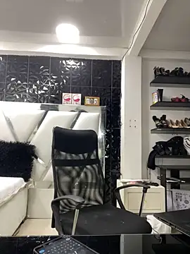 AnnbellaRosse online show from 3, 2, 2025