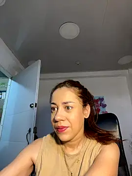 AnnbellaRosse online show from 9, 9, 2025