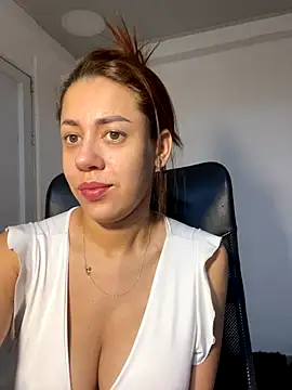 AnnbellaRosse online show from 30, 9, 2025