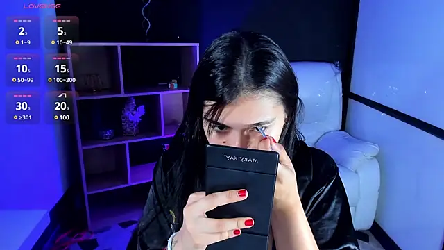 Snapshot of TifanyWhite_ chatting on 11, 1, 2025 TifanyWhite online show from 11, 1, 2025