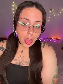 Mizztikaa online show from 20, 7, 2026