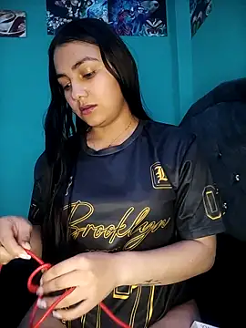 Snapshot of Nahiara_velez chatting on 10, 3, 2026 Nahiara velez online show from 10, 3, 2026