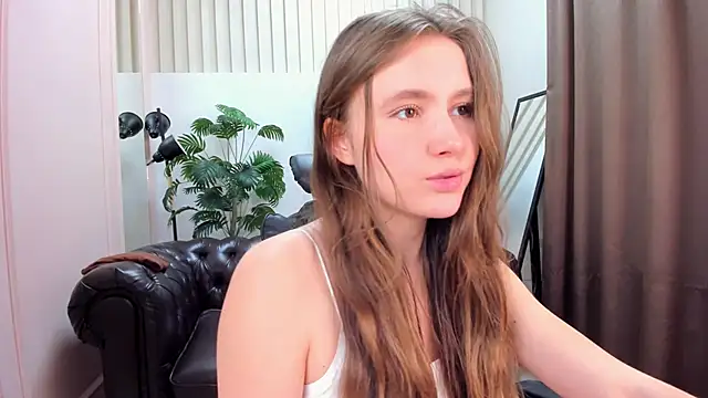 MaryannSoftt online show from 5, 2, 2025