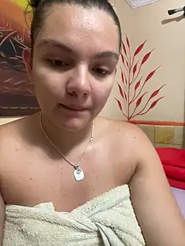 Snapshot of eva_y_marcelo chatting on 6, 2, 2025 eva y marcelo online show from 6, 2, 2025