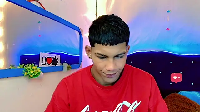 Damian latinxxx online show from 9, 2, 2025