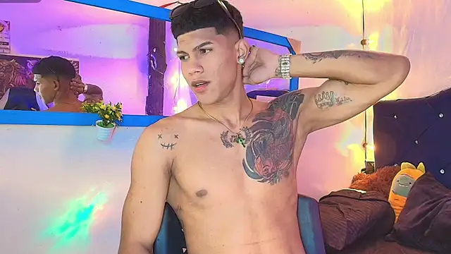 Damian latinxxx online show from 13, 2, 2025