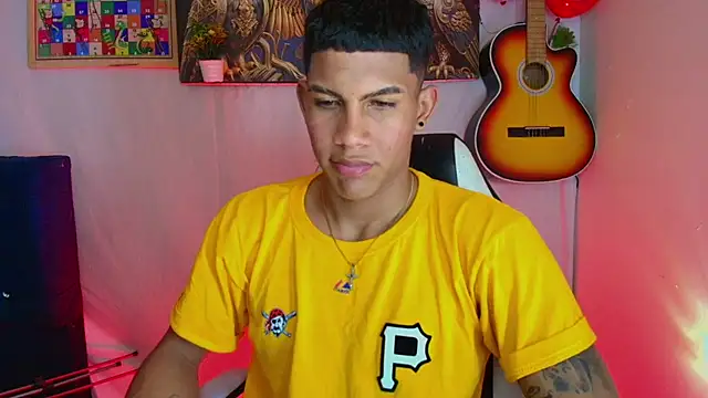 Damian latinxxx online show from 16, 2, 2025