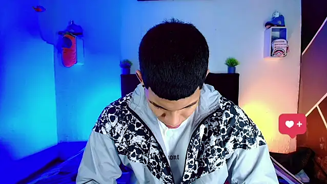 Damian latinxxx online show from 12, 3, 2025