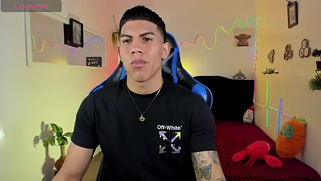 Damian latinxxx online show from 13, 2, 2026