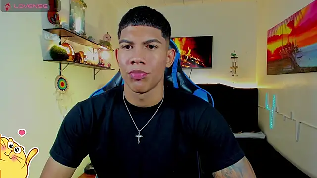 Snapshot of Damian_latinxxx chatting on 19, 6, 2026 Damian latinxxx online show from 19, 6, 2026