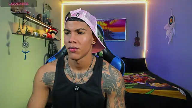 Snapshot of Damian_latinxxx chatting on 5, 7, 2026 Damian latinxxx online show from 5, 7, 2026