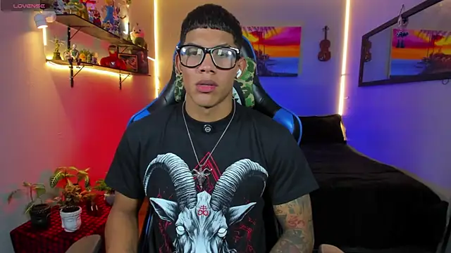 Snapshot of Damian_latinxxx chatting on 17, 7, 2026 Damian latinxxx online show from 17, 7, 2026