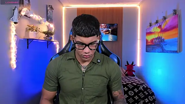 Snapshot of Damian_latinxxx chatting on 30, 7, 2026 Damian latinxxx online show from 30, 7, 2026