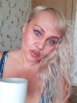 Snapshot of IsabellaBoni chatting on 18, 2, 2026 IsabellaBoni online show from 18, 2, 2026