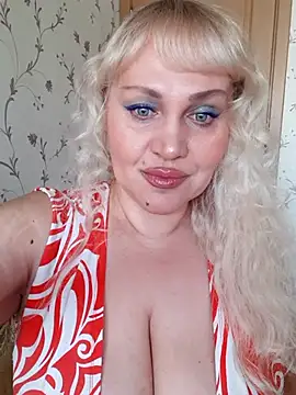 Snapshot of IsabellaBoni chatting on 9, 3, 2026 IsabellaBoni online show from 9, 3, 2026