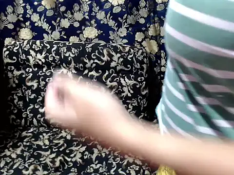 urprincessnicolexxx online show from 23, 2, 2026