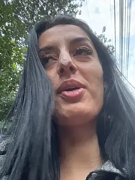 Snapshot of Catmila94 chatting on 17, 4, 2026 Catmila94 online show from 17, 4, 2026