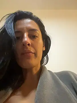 Snapshot of Catmila94 chatting on 9, 7, 2026 Catmila94 online show from 9, 7, 2026