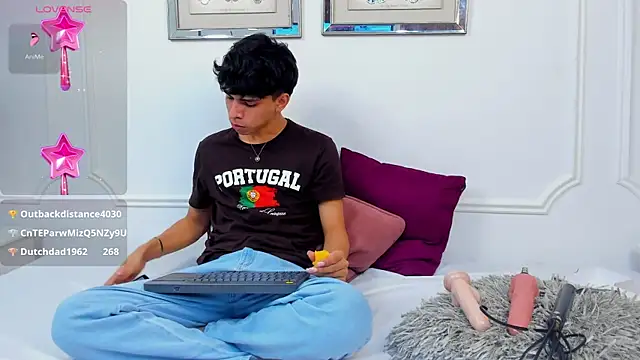 Santy carrington online show from 4, 1, 2025