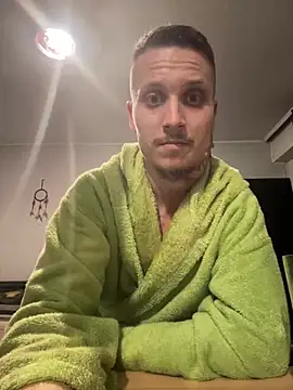 Snapshot of BWC69_69_69 chatting on 29, 1, 2025 BWC69 69 69 online show from 29, 1, 2025