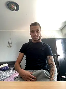 Snapshot of BWC69_69_69 chatting on 16, 10, 2025 BWC69 69 69 online show from 16, 10, 2025