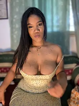 Snapshot of JennamartinyII chatting on 15, 1, 2025 JennamartinyII online show from 15, 1, 2025