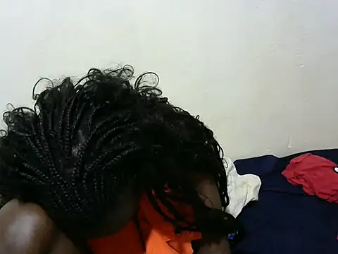 Snapshot of Thicky_kyla chatting on 24, 10, 2025 Thicky kyla online show from 24, 10, 2025