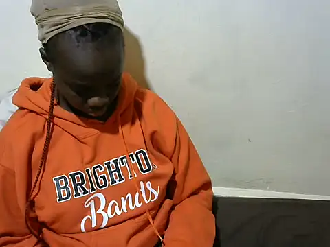 Snapshot of Thicky_kyla chatting on 20, 11, 2025 Thicky kyla online show from 20, 11, 2025