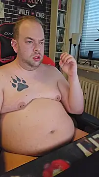 Snapshot of PupW0lfy chatting on 15, 1, 2026 PupW0lfy online show from 15, 1, 2026