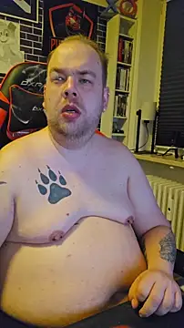 Snapshot of PupW0lfy chatting on 16, 1, 2026 PupW0lfy online show from 16, 1, 2026